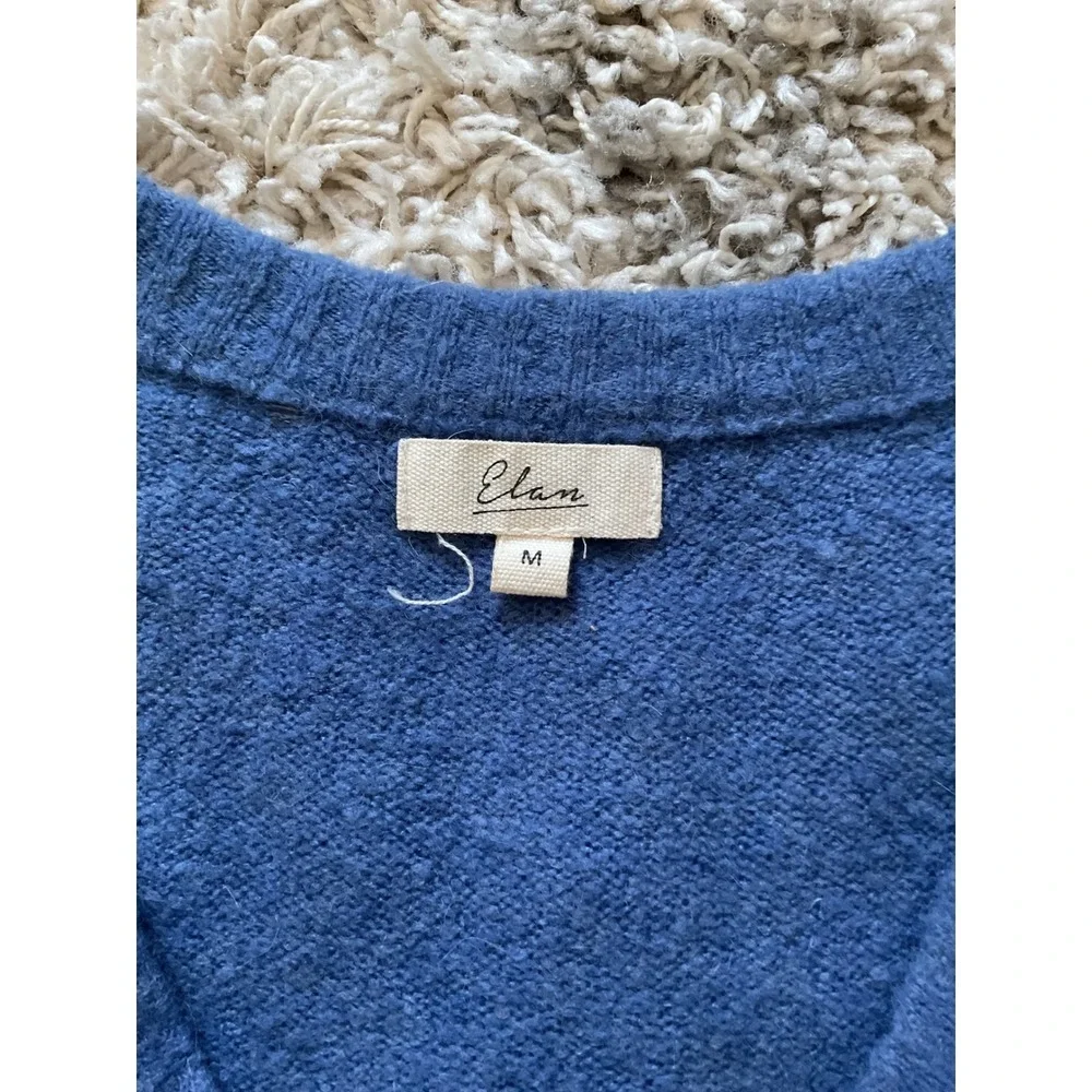 Elan Womens Blue Fuzzy V-Neck Sweater‎ Long Sleeve Ribbed Cuffs Size Medium